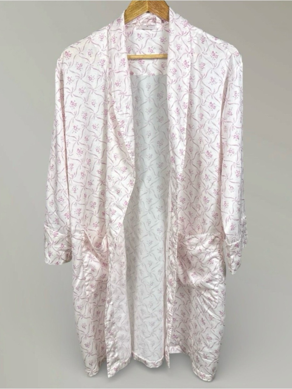 Pottery Barn Teen LoveShackFancy Floral Trellis Silky Robe Floral Pink Small/Med